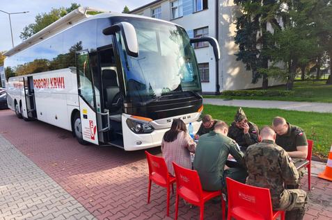 Wakacje za nami – wracamy do działania! Kolejna zbiórka krwi w 1 Bazie Lotnictwa Transportowego